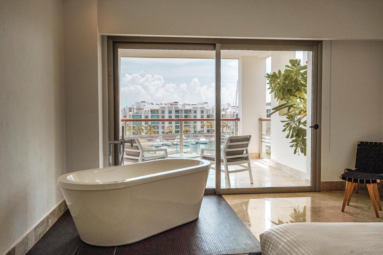 La Amada Condo With Marina View Cancún Esterno foto